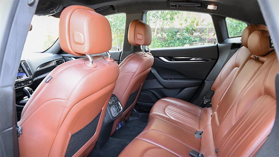 صندلی های ردیف عقب مازراتی لوانته